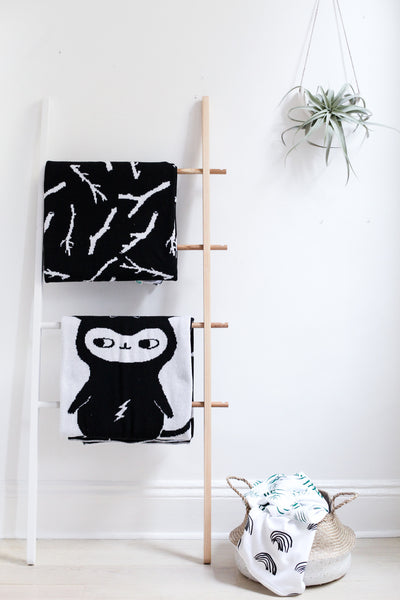 Knitted Blanket - Character Pile